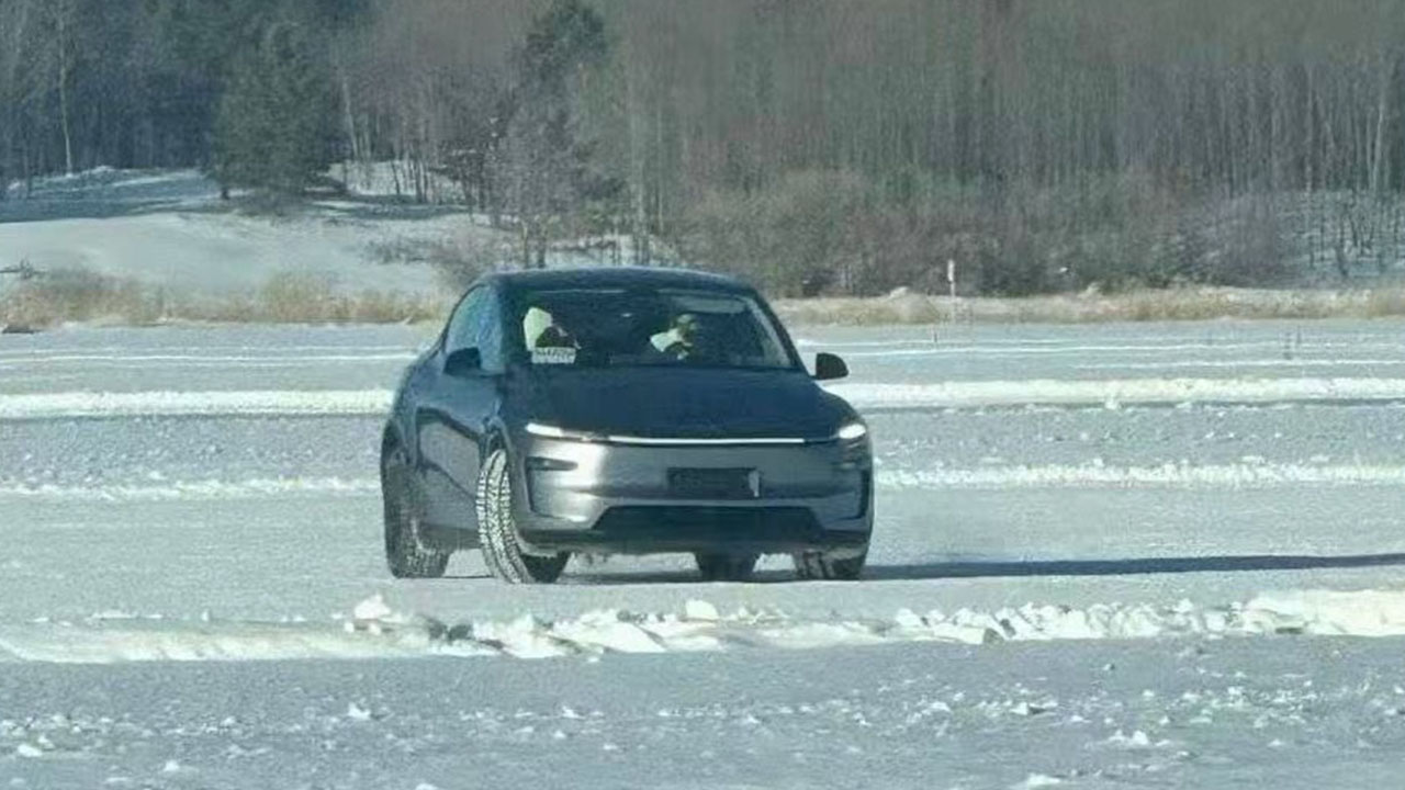 Yeni Tesla Model Y'nin Makyajlı Versiyonu Görüntülendi