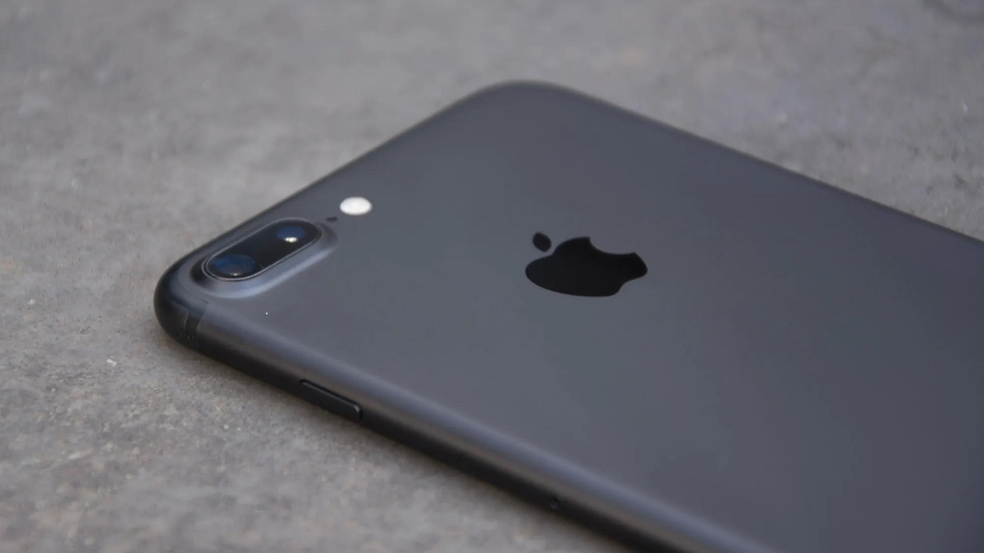 iPhone 7 ve iPhone 7 Plus Ses Sorunları İçin Tazminat Ödemeleri Başladı