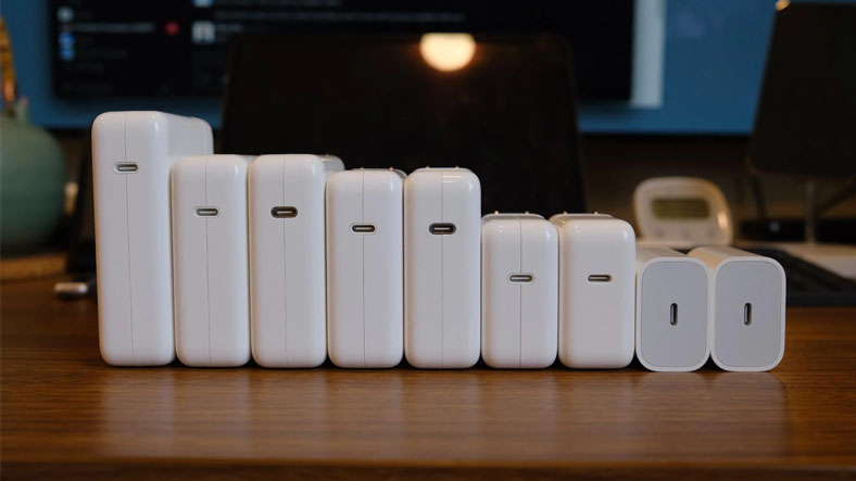 Meral Erden: Apple'ın Şarj Aletlerinde Beyaz Renk Tercihi 3 Apple'ın Şarj Aletlerinde Beyaz Renk Tercihi