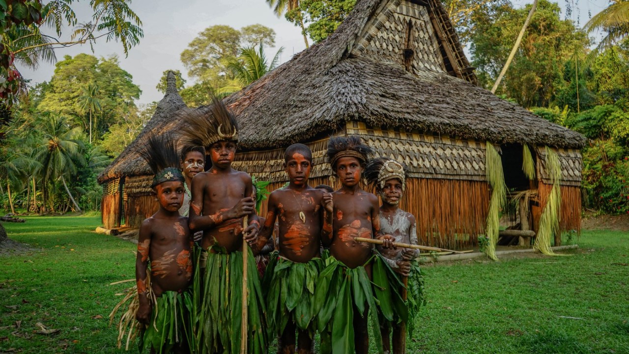 Papua Yeni Gine'de Dillerin Zenginliği ve Kültürel Çeşitlilik