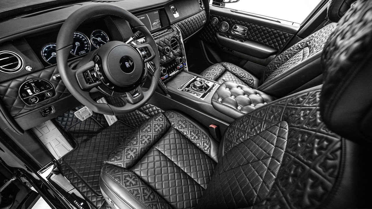 Drake'in Chrome Hearts Tasarımlı Rolls-Royce'u: Lüks ve Sanatın Buluşması