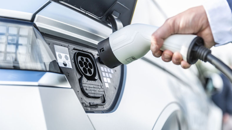 Manuel Aracı Elektrikli Hale Getirmek Mümkün mü?