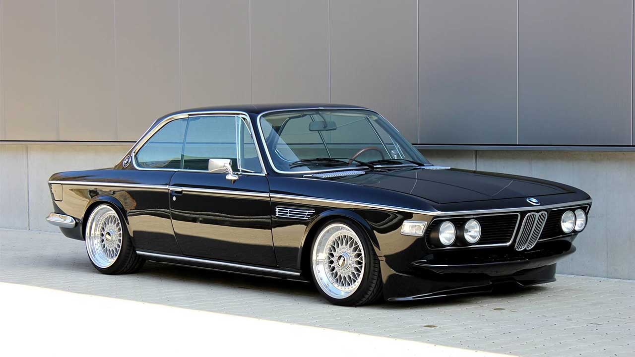 İtalyan Mimarlarla Yarışan Tasarım: BMW M1