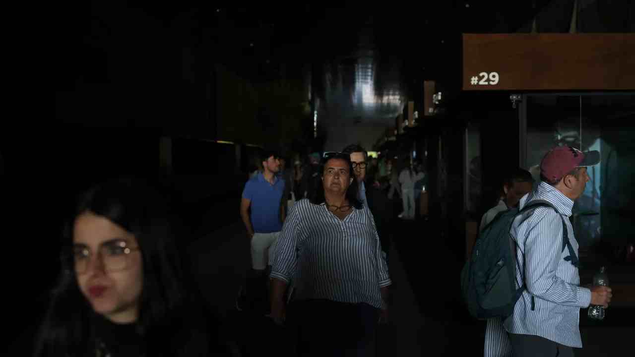 İspanya ve Portekiz’i Şaşkına Çeviren Elektrik Kesintisi