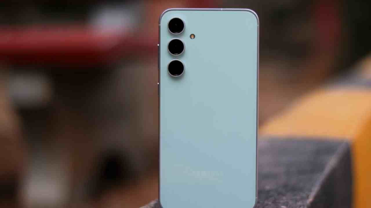 Samsung Galaxy S22 ve S23 FE Serisi Sahipleri İçin Büyük Güncelleme