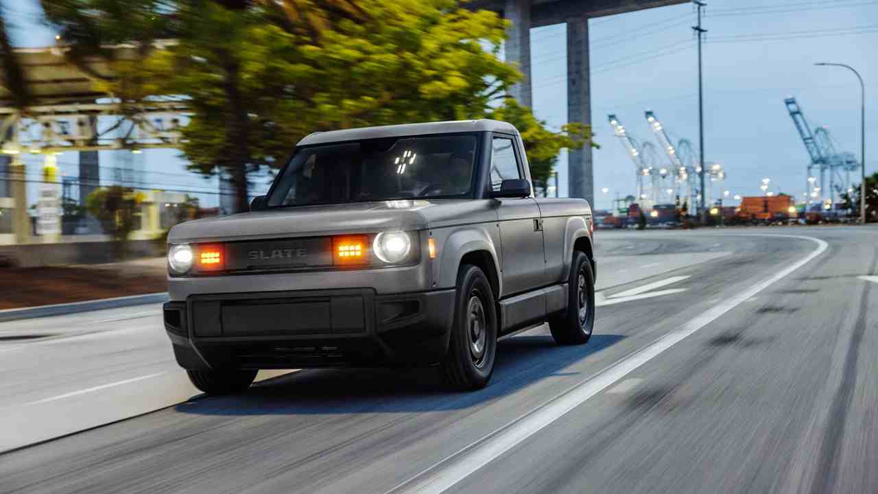 Minimalist Tasarım ve Uygun Fiyatıyla Dikkat Çeken Slate Truck Tanıtımı