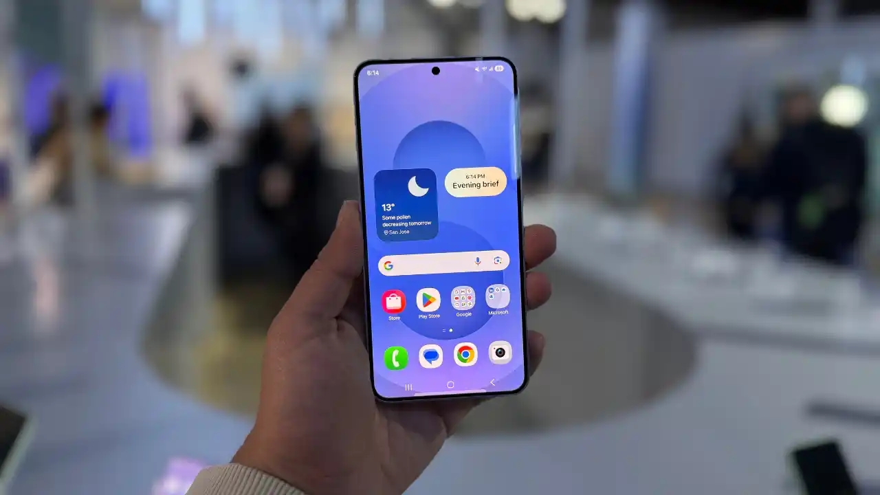Samsung’un Android 15 Tabanlı One UI 7 Güncellemesi ve Kullanıcı Deneyimleri
