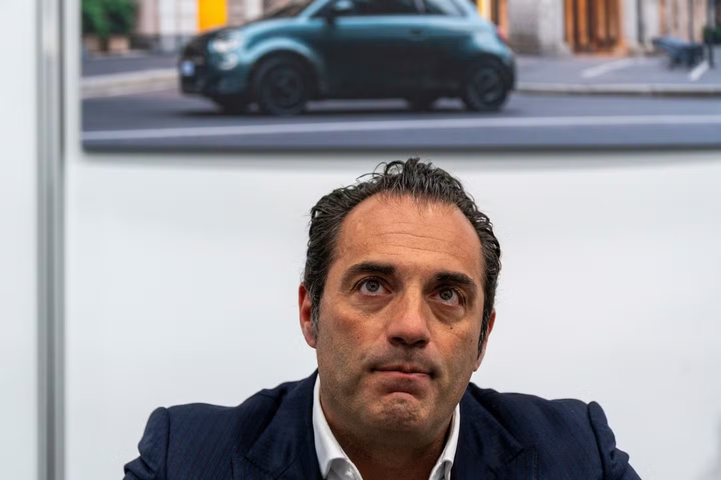 Stellantis’te Beklenen Değişiklik: Yeni CEO Resmen Açıklandı