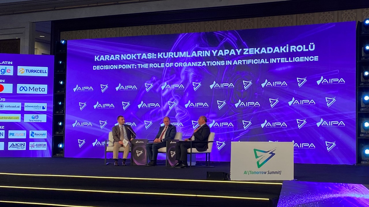 BTK Başkanı Ömer Abdullah Karagözoğlu'ndan Yapay Zeka ve Regülasyon Vurgusu
