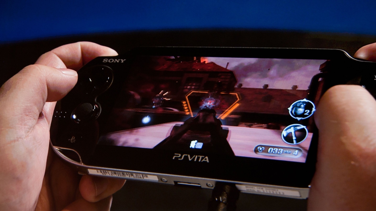 Sony, El Konsolu Sektörüne Yeniden Giriş Yapmaya Hazırlanıyor Mu?