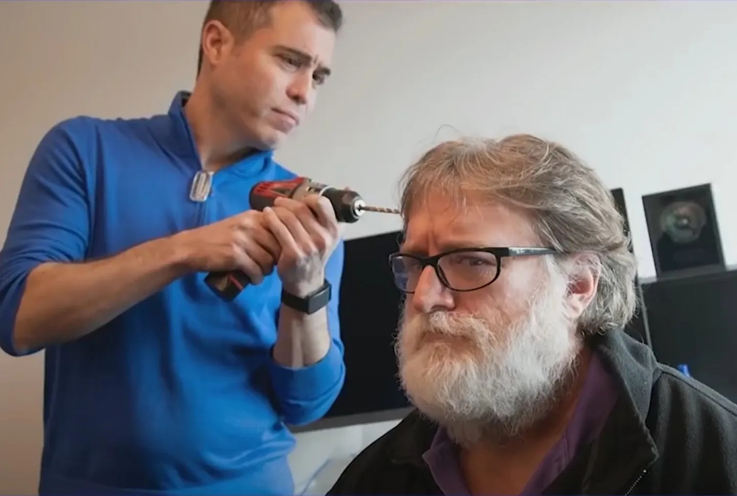 Valve'ın Kurucu Ortağı Gabe Newell'den Beyin-Bilgisayar Arayüzü Hamlesi