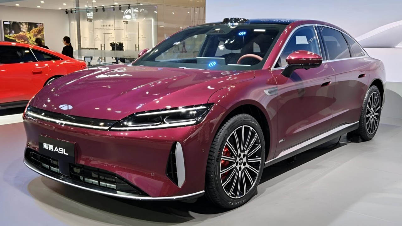 Chery'nin Geleceğin Teknolojisiyle Donatılmış Yeni Sedanı: Fulwin A9L