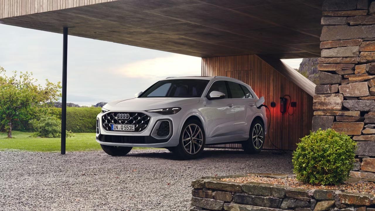 Audi Q5 e-hybrid: Gücün ve Şıklığın Yeni Buluşması