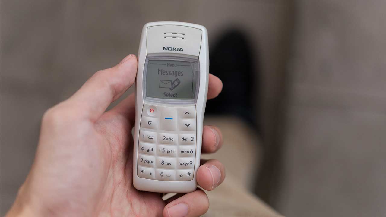 Ulaş Utku Bozdoğan: Nokia'nın Efsanevi Telefon Modelleri ve Nostaljik Anılar 2 Nokia 1100: En Çok Satan Telefonun Hikayesi