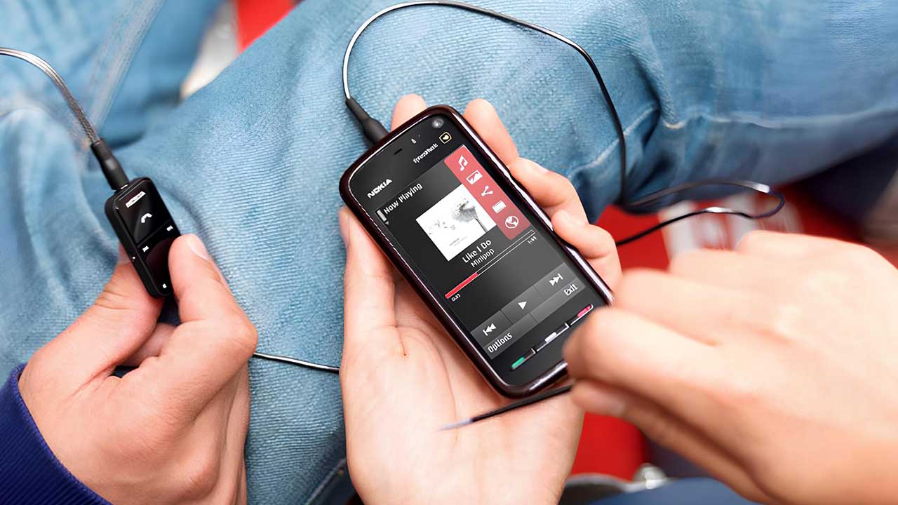 Ulaş Utku Bozdoğan: Nokia'nın Efsanevi Telefon Modelleri ve Nostaljik Anılar 5 Nokia 5800 XpressMusic: Müzik Tutkunlarının Tercihi