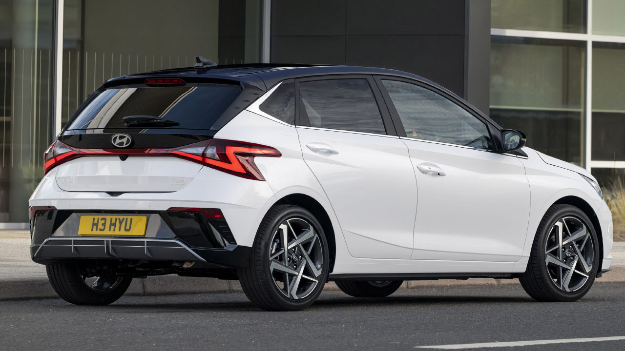 2025 Hyundai i20 Alınır mı? Tasarımı, Donanımı, Performansı ve Fiyatı!