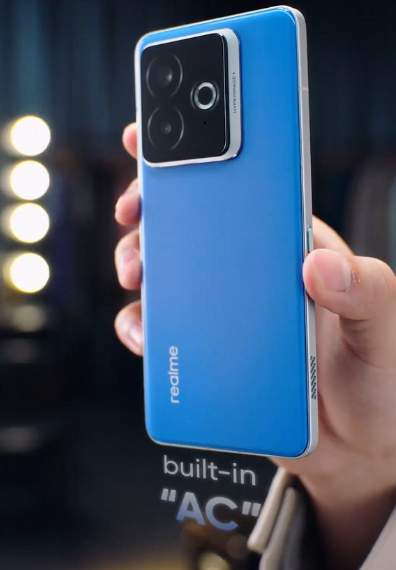 Realme’nin Yeni Soğutma Sistemi: Chill Fan Phone AC ile Oyun Sıcaklığı Kontrolü