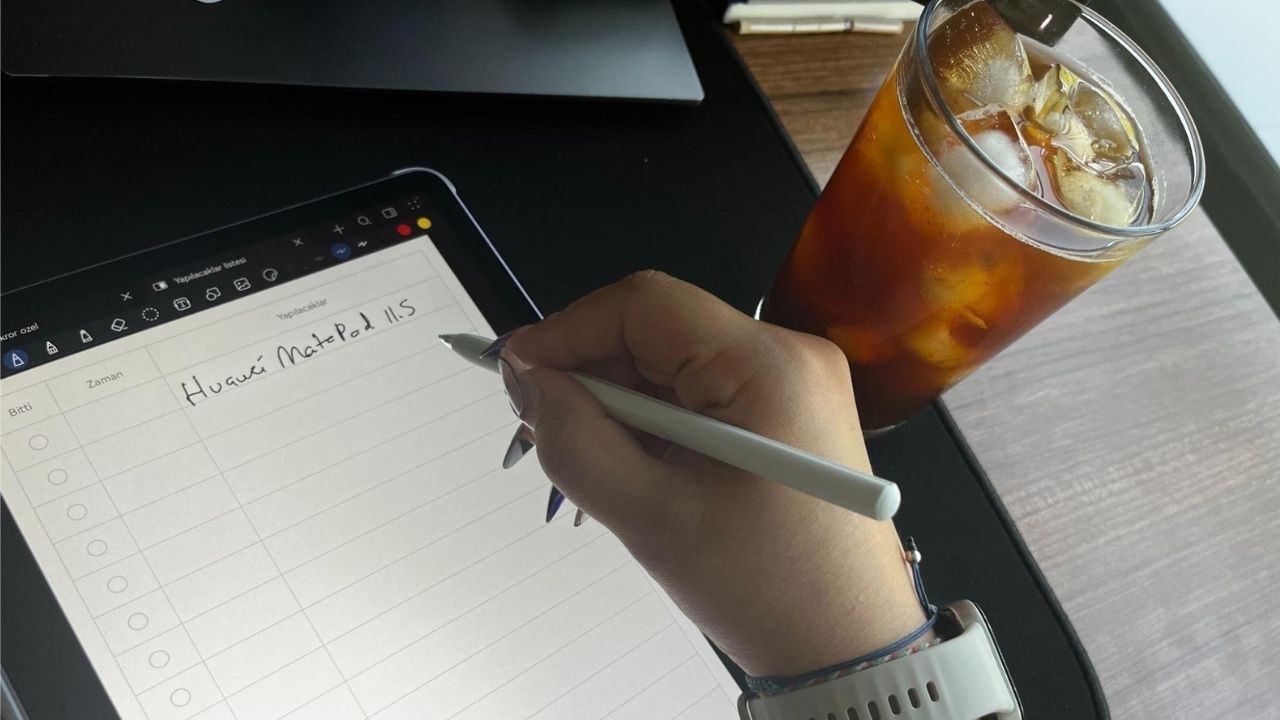 Huawei MatePad 11.5 (2025): Kâğıt Dokulu Ekranla Mobil Ofis ve Not Alma Deneyimi