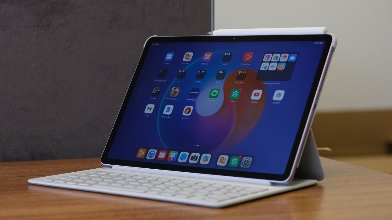 Huawei MatePad 11.5 (2025): Kâğıt Dokulu Ekranla Mobil Ofis ve Not Alma Deneyimi