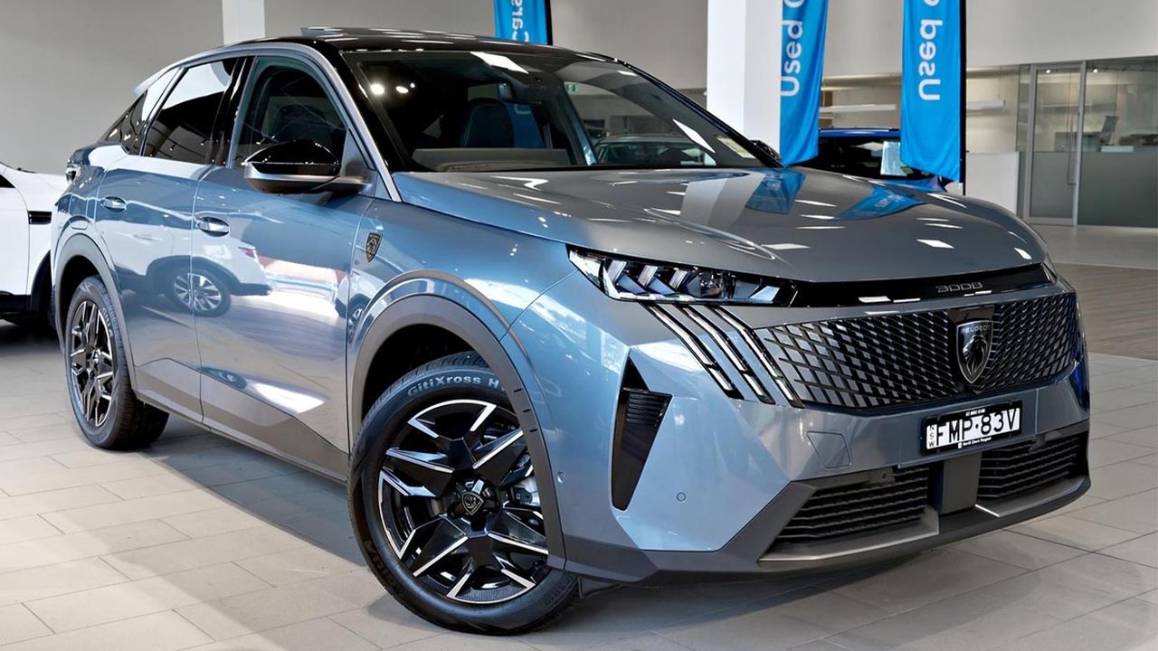 Peugeot 3008: Tasarım, Teknoloji ve Sürüş Deneyimini Bir Araya Getiren Kompakt SUV