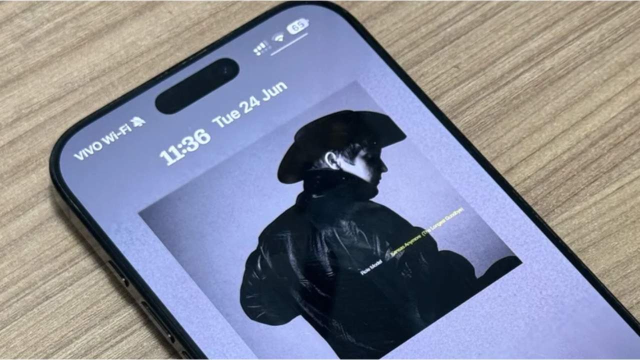 Apple, iPhone'lara Yeni Nesil OLED Ekran Getirmeye Hazırlanıyor