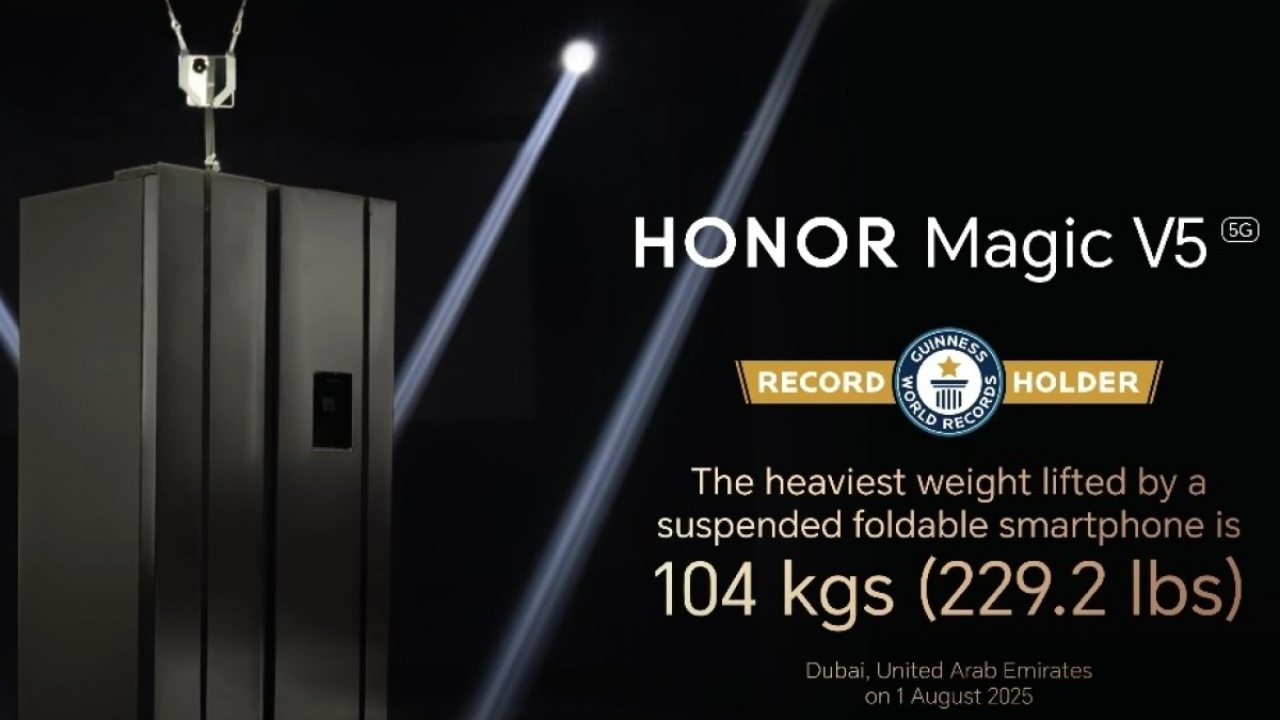 HONOR Magic V5 Guinness Rekorlar Kitabına Girdi: Katlanabilir Telefon ile 104 Kilo Ağırlık Kaldırıldı