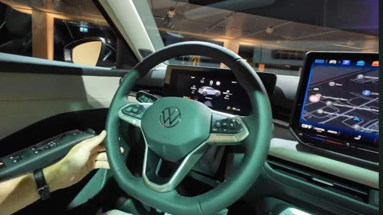 Yakında Tanıtılması Beklenen Volkswagen T-Roc'un Fotoğrafları Sızdırıldı