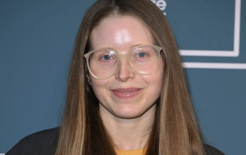 Harry Potter Yıldızı Jessie Cave: OnlyFans Endişeleri ve Hayran Etkinliği İptali Üzerine Açıklama