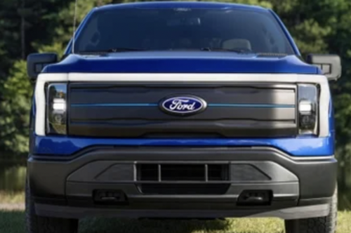 Ford F-150 Lightning 2026: Fiyat İndirimleri ve Yeni Versiyonlarla Rekabetin Kızışması