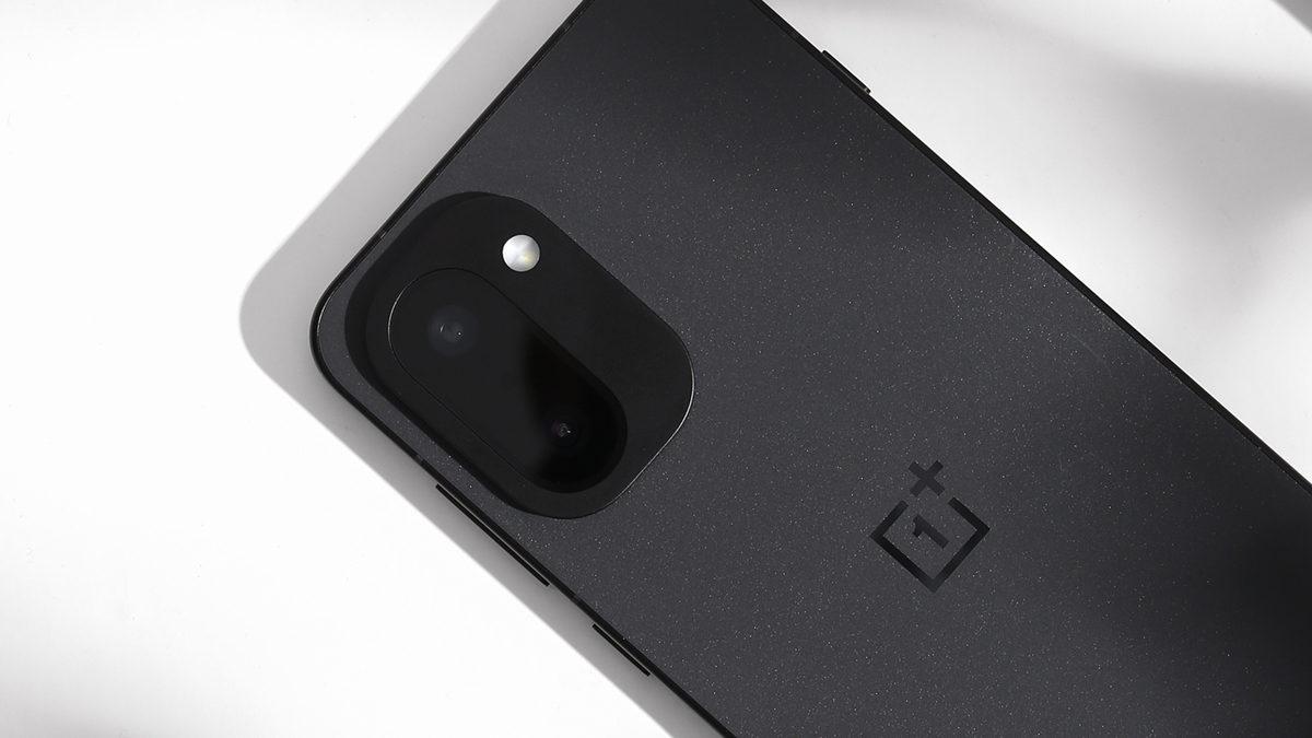 Aralık 2025 için Beklenen Orta ve Üst Segment Akıllı Telefonlar: OnePlus 15R’den HONOR GT2 Serisi’ne birçok yeni model