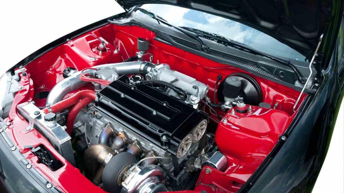 İnanç Can Çekmez: Atmosferik mi Turbo Motorlar mı? Sürüş Keyfinizin Kişisel Tercihi 1 Atmosferik mi Turbo Motorlar mı? Sürüş Keyfinizin Kişisel Tercihi