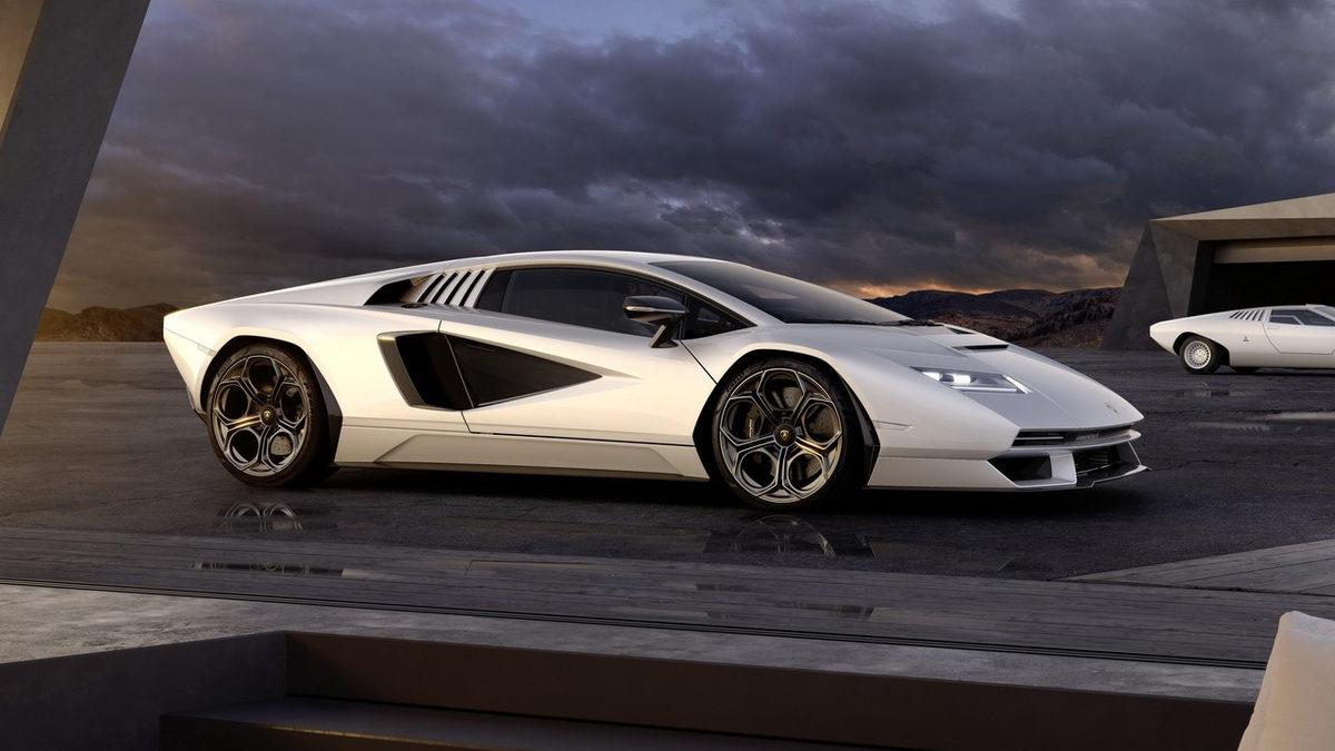 İnanç Can Çekmez: Few-off Koleksiyonları: Albert Spiess ve Lamborghini'nin Sınırları Zorlayan Sanat Eseri 2 Few-off Koleksiyonları: Albert Spiess ve Lamborghini'nin Sınırları Zorlayan Sanat Eseri