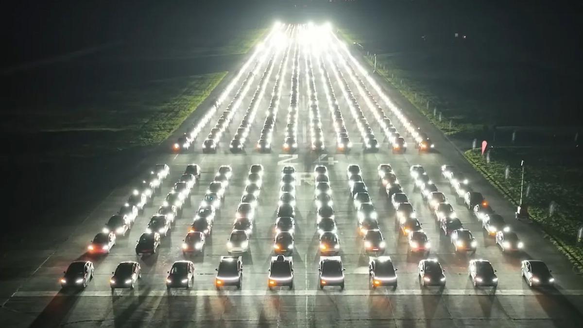 İnanç Can Çekmez: Tesla 2025 Holiday Update: Yeni Özellikler ve Olası Donanım Duyuruları 5 Tesla 2025 Holiday Update: Yeni Özellikler ve Olası Donanım Duyuruları