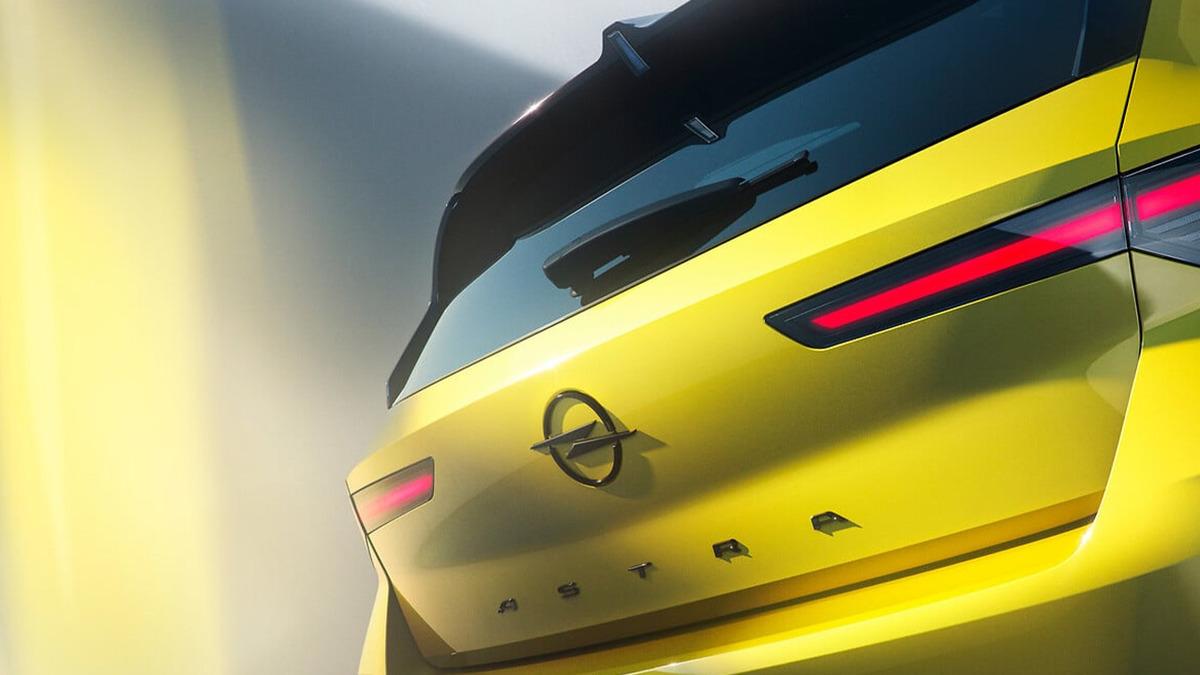 Meral Erden: Brüksel'de Tanıtıma Hazırlanan 2026 Opel Astra: İç Mekân ve Kaput Altı Güncellemeleri 3 Brüksel'de Tanıtıma Hazırlanan 2026 Opel Astra: İç Mekân ve Kaput Altı Güncellemeleri