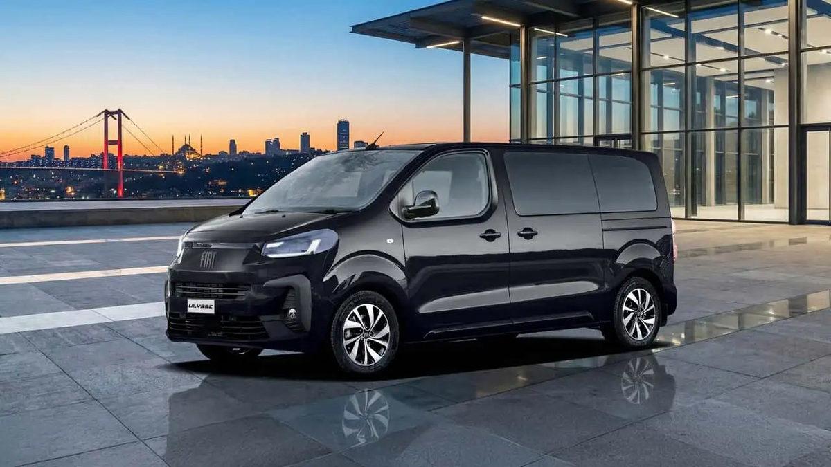 Fiat Ulysse’nin Türkiye’deki Binek Versiyonu: Aile Dostu 8+1 Konfigürasyonu ve Fiyatları