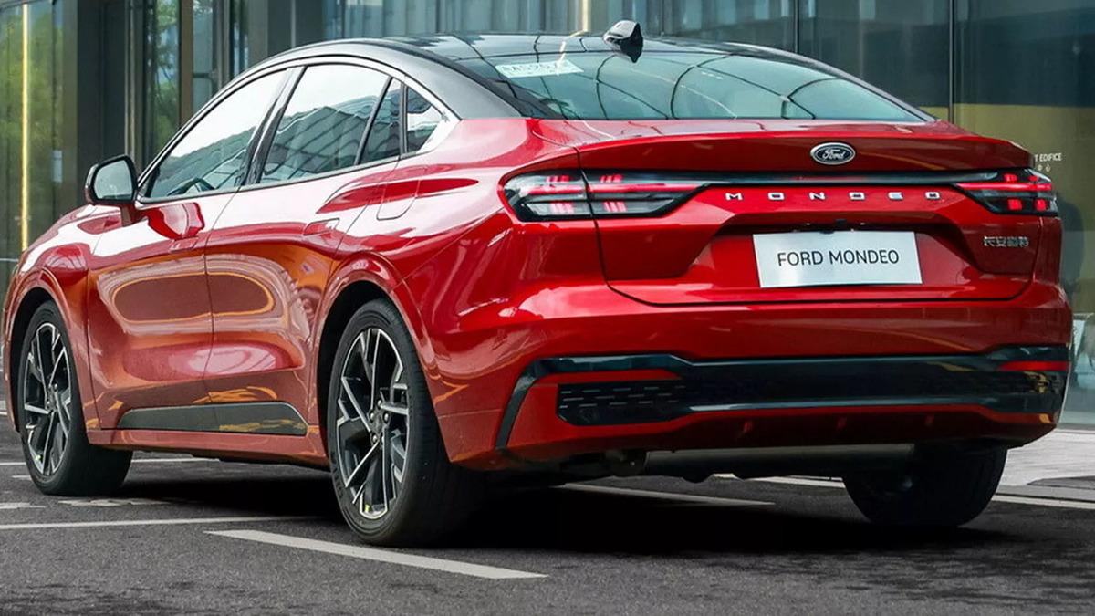 2026 Ford Mondeo Tanıtımı: Çin Fuarında X Yeniliklerle Geri Dönen Sedan