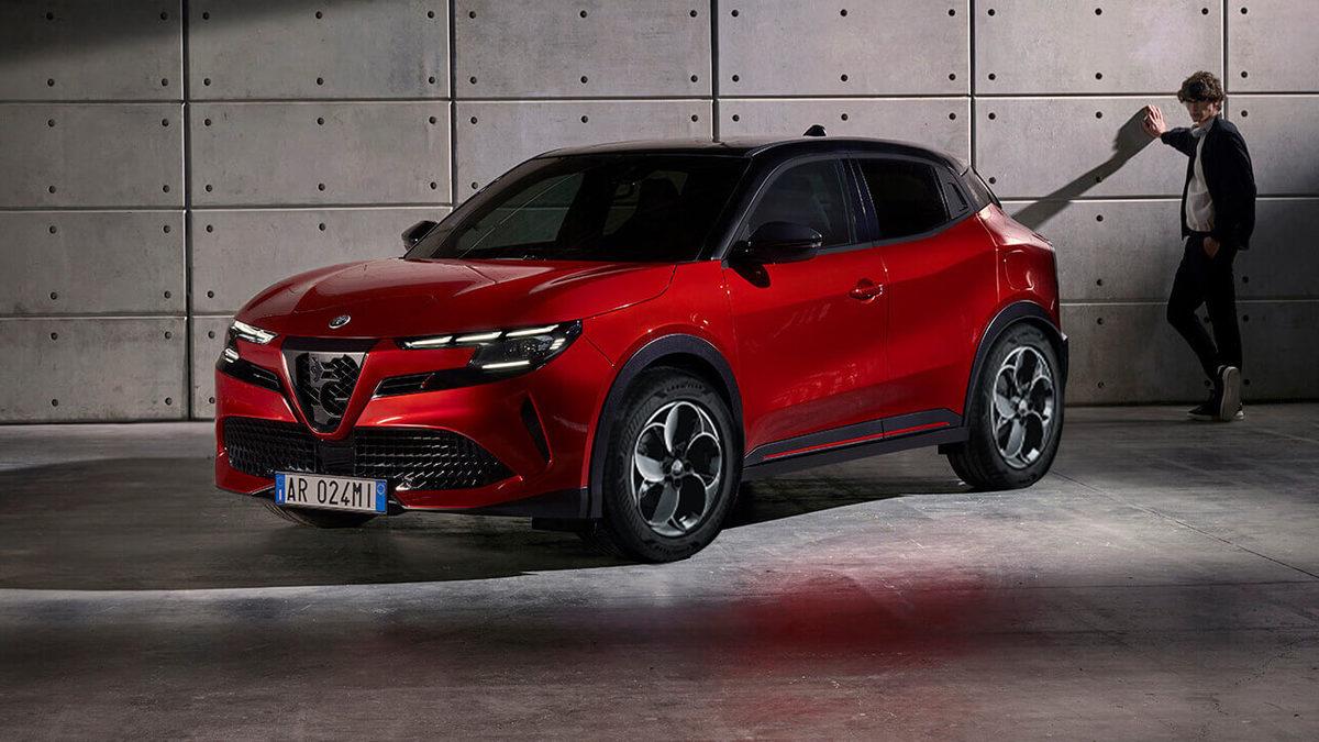 Şinasi Kaya: Alfa Romeo Fiyat Listesi - Aralık 2025 Güncel Tonale ve Junior Modelleri 2 Alfa Romeo Fiyat Listesi - Aralık 2025 Güncel Tonale ve Junior Modelleri