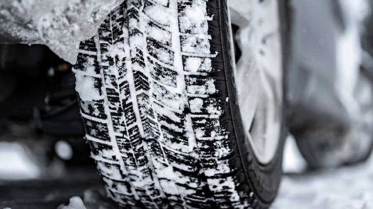 Dört Mevsim Lastiklerin Gerçekten Tasarruf Sağlayıp Sağlamadığını Anlamak