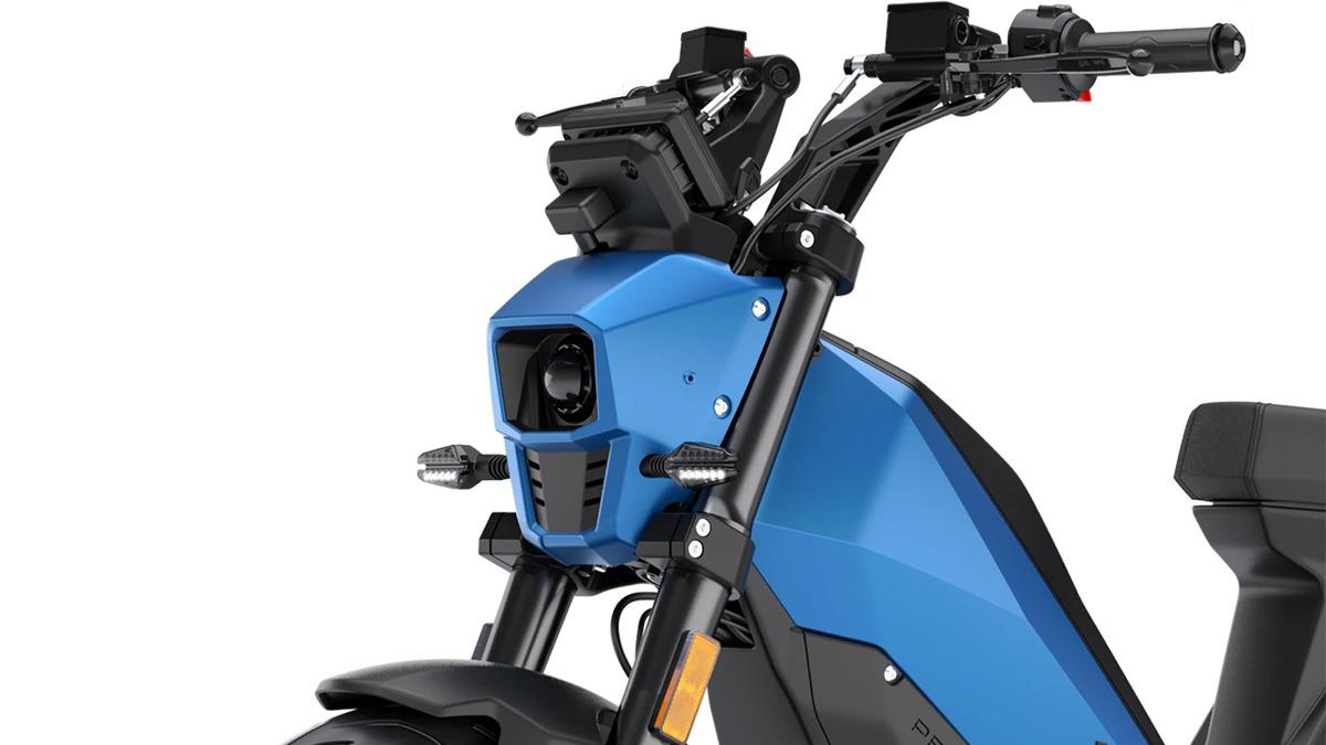 Şinasi Kaya: Peugeot 103’ün Elektrikli Yeniden Doğuşu: Şimşek Hızında Modern Motosiklet 3 Peugeot 103’ün Elektrikli Yeniden Doğuşu: Şimşek Hızında Modern Motosiklet