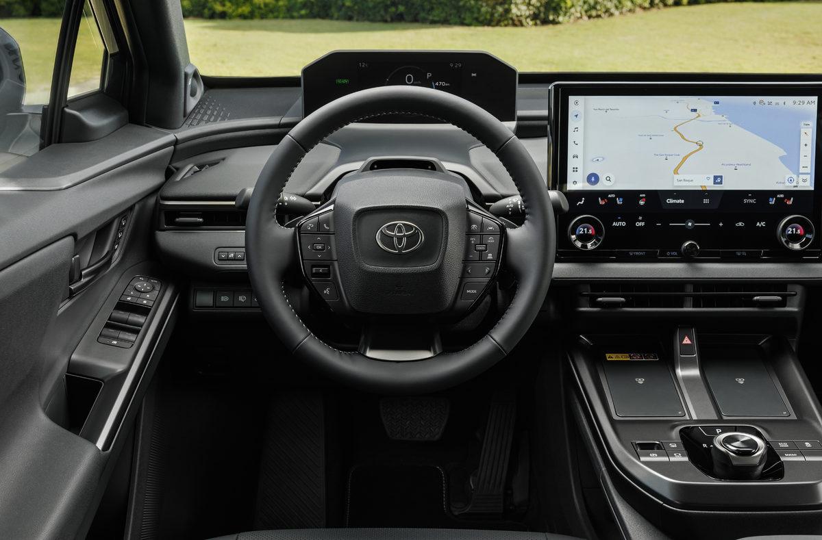 Toyota bZ4X: Yeni Makyajlı SUV Elektrifikasyonu ve Teknik Yenilikleri