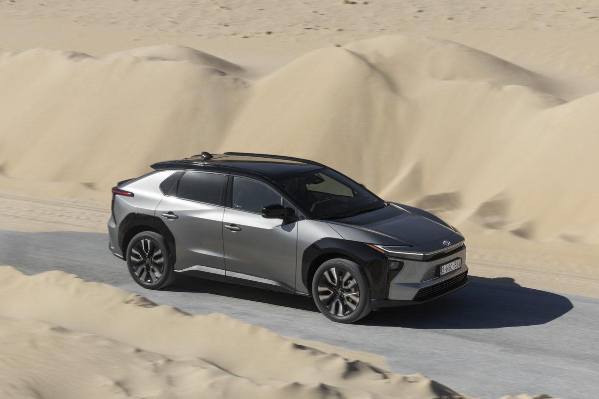 Toyota bZ4X: Yeni Makyajlı SUV Elektrifikasyonu ve Teknik Yenilikleri